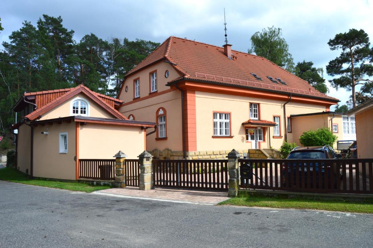 Splavsky Zamecek Appartement Staré Splavy Buitenkant foto